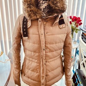 Zara basics jacket. So cute! Size xl